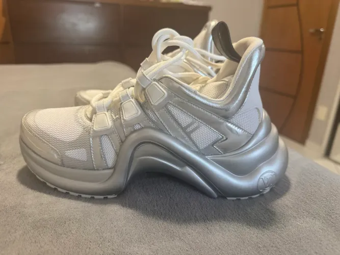 Tênis Louis Vuitton n 35
