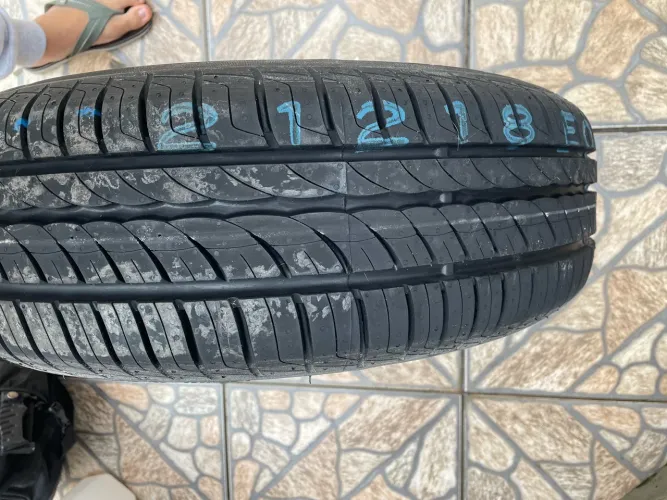 Pneu pirelli cinturato p1 185 65 15