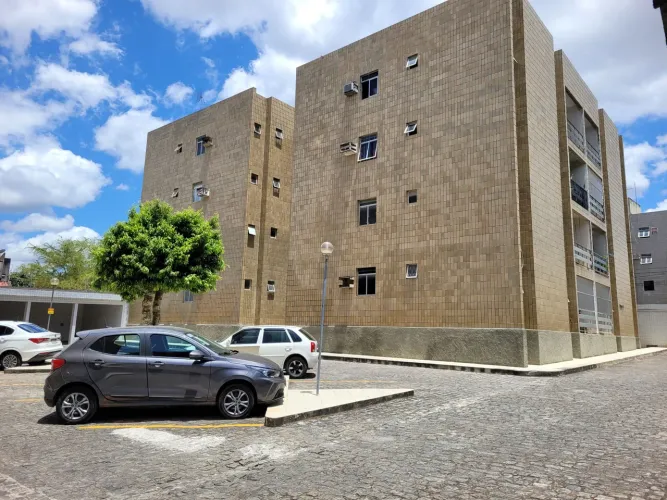 Vendo apartamentos bem localizado no bairro do Catolé