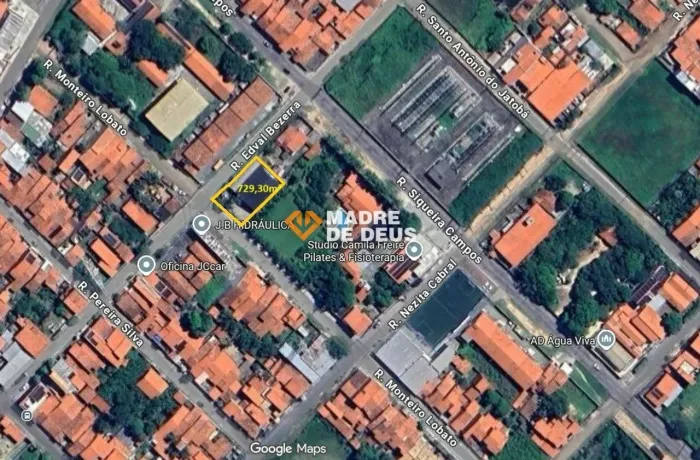 Galpão Comercial no Siqueira - Ampla Estrutura, Pé Direito Alto e Excelente Localização!