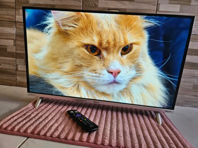 Tv smart bem fininha modelo novo aceito cartão e entrego 