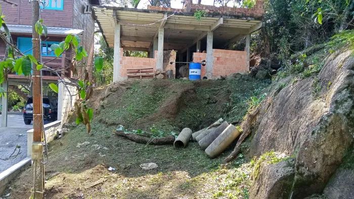 Casa em construção ribeirão da ilha