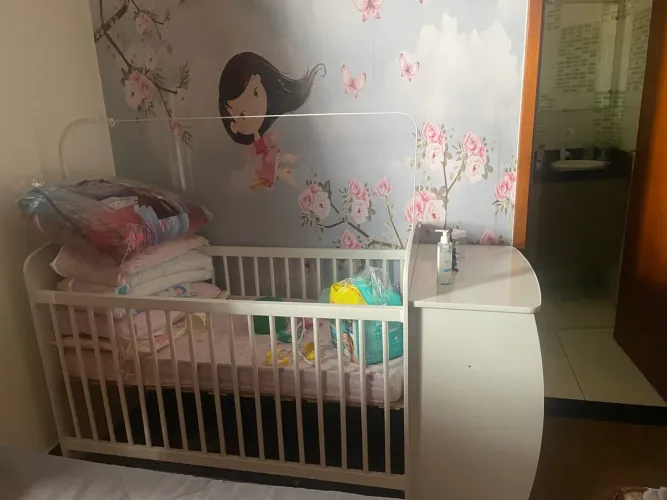 Vende se um berço 