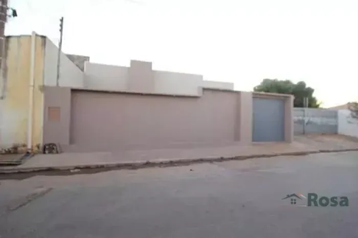 Casa para venda, 3 quarto(s), Altos Do Coxipó, Cuiabá
