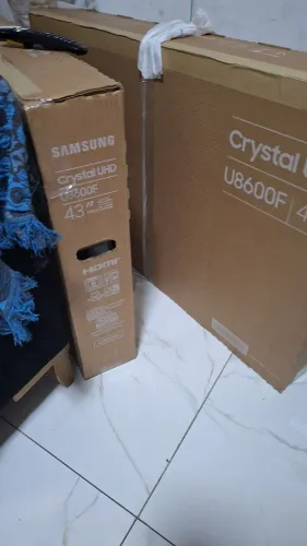 Vendo TV 43 polegada
