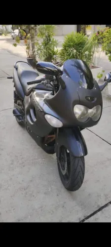 Vendo linda moto