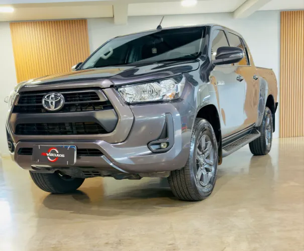 Toyota Hilux CD SR 4X4 2.8 TDI Diesel Aut. 2023