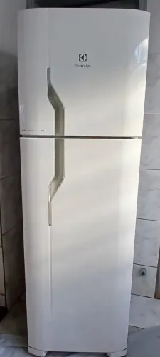 Geladeira Electrolux Duplex 320 Litros ( Frost Free )