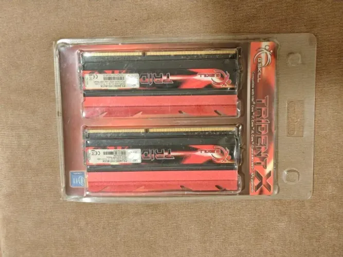 Memória 8gb DDR3 2x4gb 2400MHZ GSKILL TRIDENTX TRIDENT X