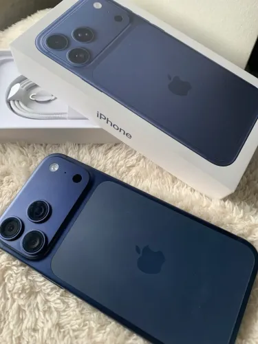 iPhone 17 pro max
