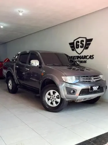 Mitsubishi L200 Triton HLS 2.4 Flex 16V CD Mec. 2016