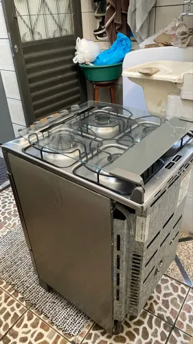 Fogão Brastemp 4 Bocas Inox Semi Novo - Super Conservado - Vera Cruz BH Preço: R$ 550,00