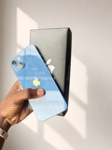 iPhone 13