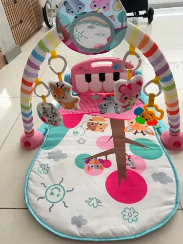 Tapete de atividades infantil