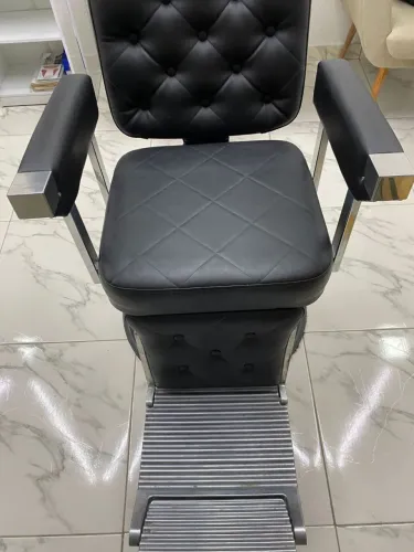 Cadeira para barbearia ou salão de beleza