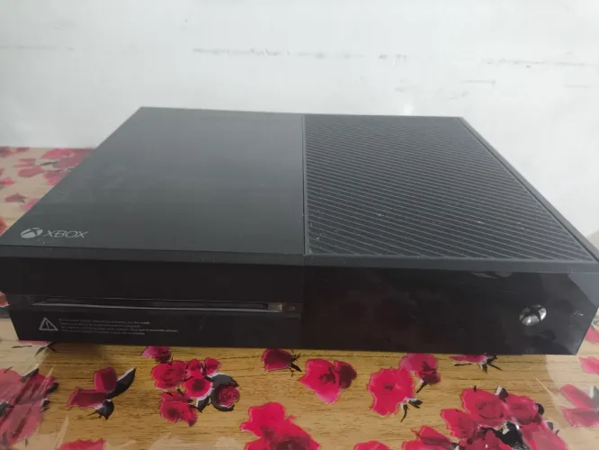 Xbox One 1TB + Kinect