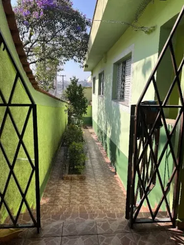 Casa com 4 dormitórios à venda, 200 m² por R$ 1.270.000,00 - Vila Pires - Santo André/SP