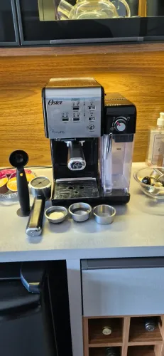 Cafeteira Oster PrimaLatte