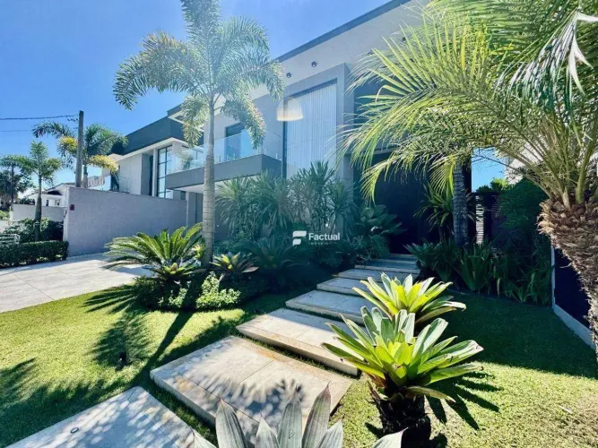 Casa com 6 dormitórios à venda, 400 m² por R$ 6.000.000,00 - Acapulco - Guarujá/SP