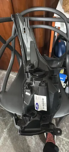 Carcaça farol mobi lado direitoj 16/25