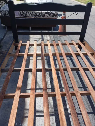 Cama de casal reformada 00