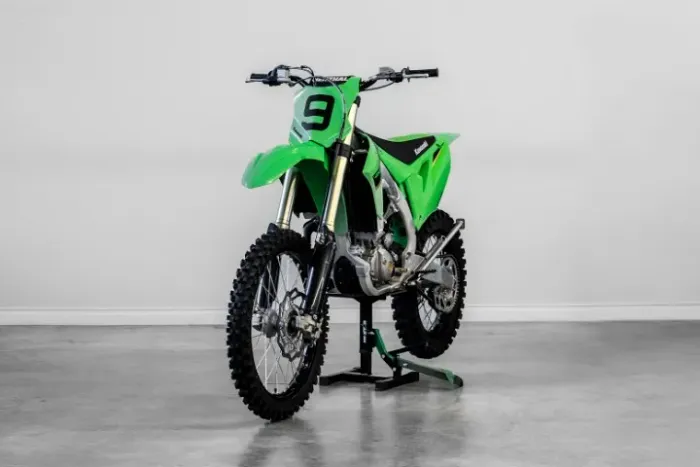 KX 450X MUITO NOVA