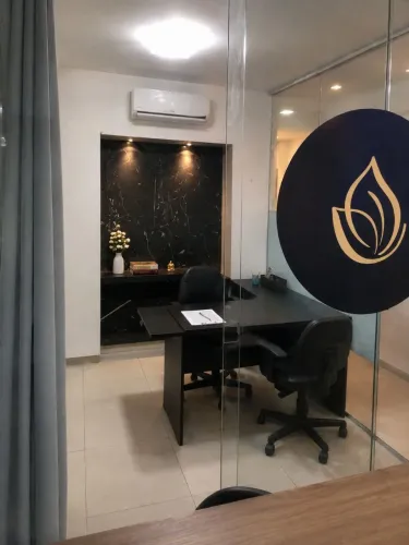 ESCRITÓRIO PRONTO NA TORRE