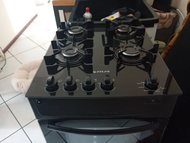 Fogão automático com mesa de vidro 4 bocas