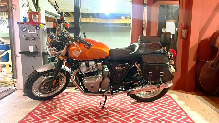 Royal Enfield Interceptor 650cc IMPECÁVEL