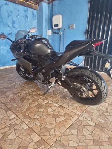 R3 Yamaha