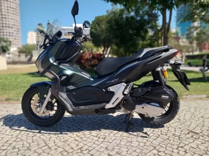 Honda ADV 150 ABS Só 4.400km (Muito Nova) Financio em até 48x