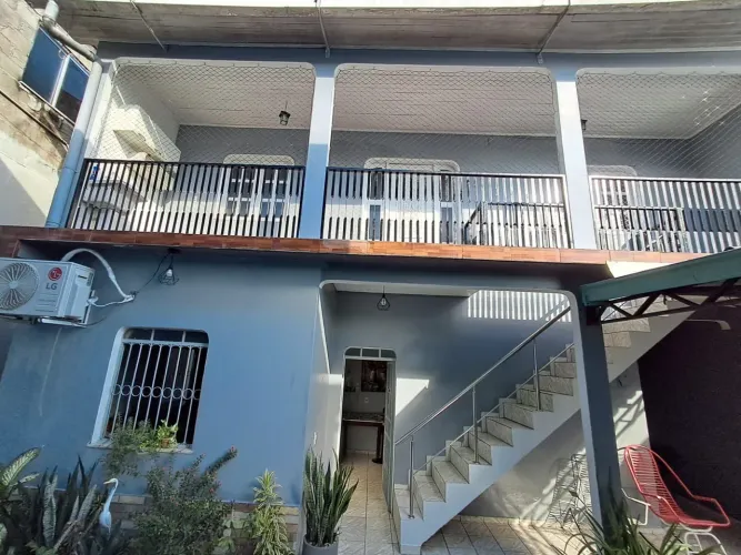 Aluga-se casa de Vila (2° andar) na Cidade Nova 2