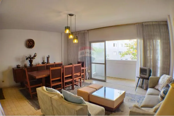 Apartamento à venda na Praia do Tombo - Guarujá - SP.