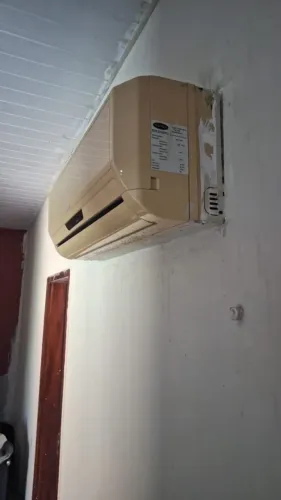 Ar condicionado 