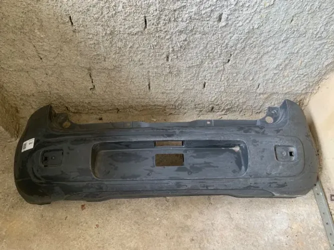 Para-choque TRASEIRO FIAT UNO 2011 2014