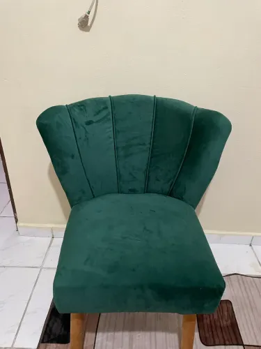 Poltrona seminova
