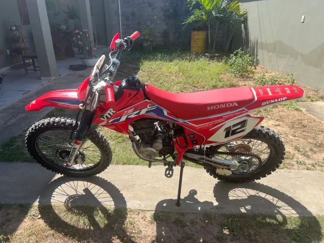Crf 230 / 2017
