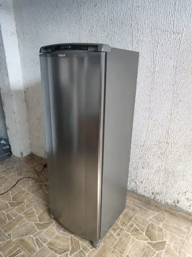 Geladeira inox Frost Free semi-nova faso frete grátis