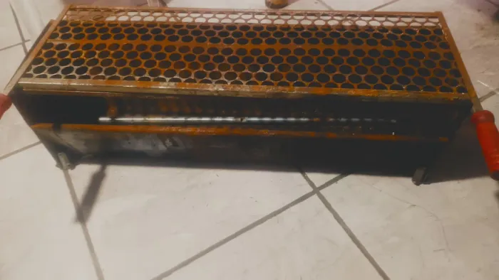 Churrasqueira de espetinho