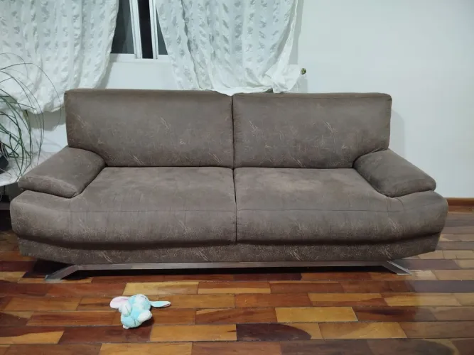 Sofá 3 lugares Líder interiores em ótimo estado