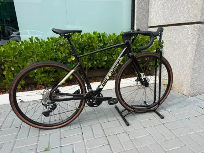 Bicicleta Enduravox Gr Evo - Semi nova TAM: 51