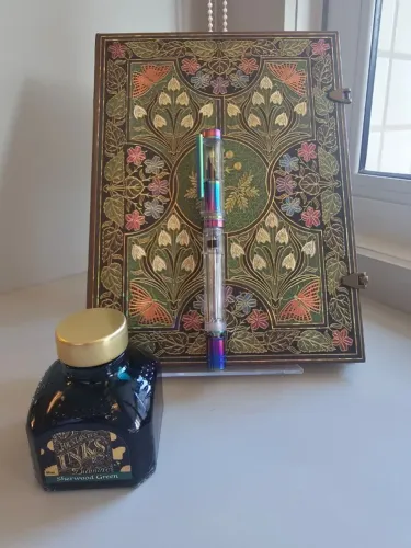Kit Caneta Asvine Iridescente Ponta F + Paperblanks + Tinta Diamine 80ML