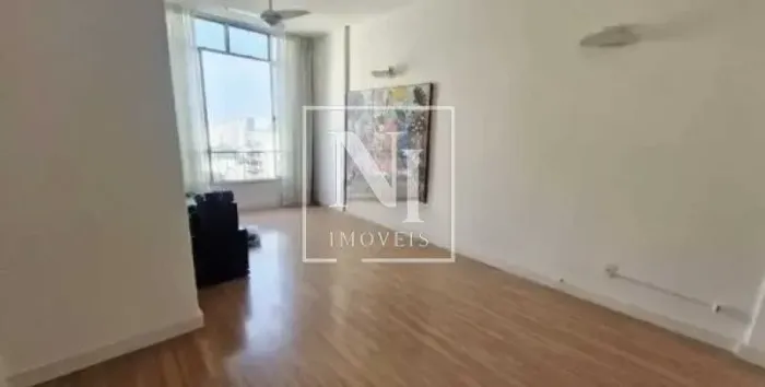 Apartamento : Padrão / Residencial / Copacabana