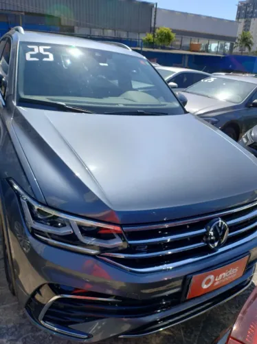 Volkswagen Tiguan Allspac R-line 300 TSI 2.0 2025