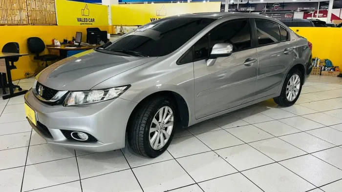 Honda Civic Sedan LXR 2.0 Flexone 16V Aut. 4P 2014