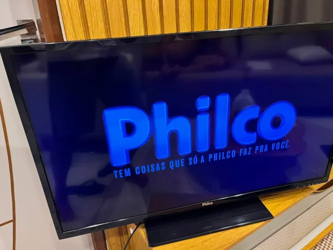 TV 42 POLEGADAS SMART PHILCO
