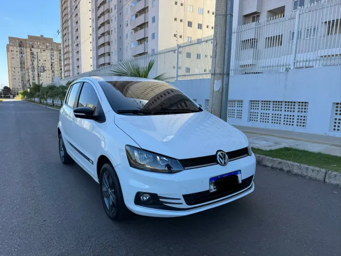 Volkswagen Fox RUN 1.6 Flex 8V 5P 2017