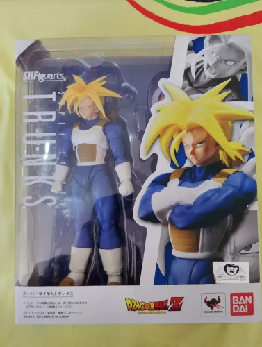 SH Figuarts Trunks DBZ (Original Bandai)