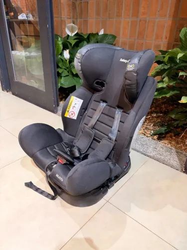 VENDO CADEIRA DE BEBÊ PARA CARRO