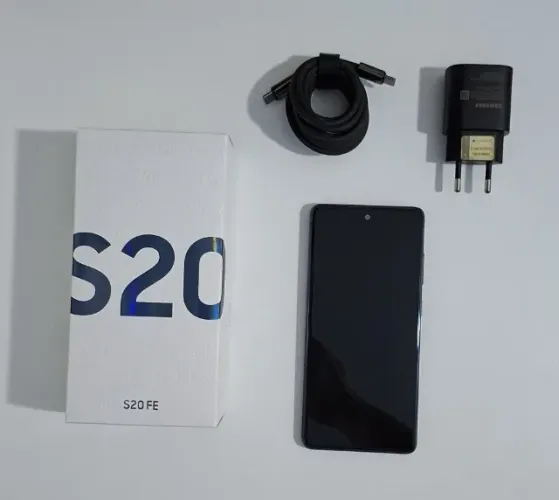 Samsung Galaxy S20 FE 128GB (Snapdragon 865)